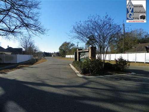 Summerfield Subdivision Entrance Denham Springs LA 70726 (2)